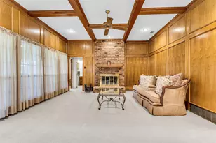 1013 Canyon Ridge Dr, DeSoto, TX 75115 - Photo 4