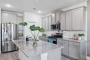 2517 Galisto Ln, Aubrey, TX 76227 - Photo 6