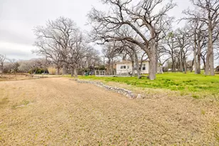 7201 Plover Cir, Fort Worth, TX 76135 - Photo 18