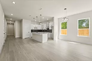 4020 Ranger Dr, Dallas, TX 75212 - Photo 6