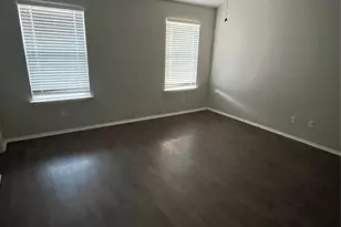 1601 Country Hills, Waxahachie, TX 75165 - Photo 2