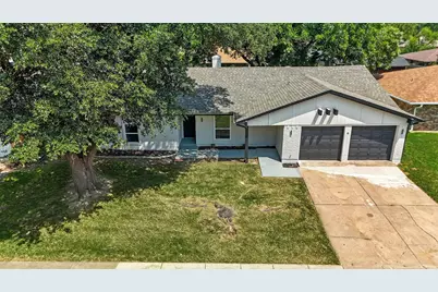 3011 Sunnybrook Lane, Arlington, TX 76014 - Photo 16