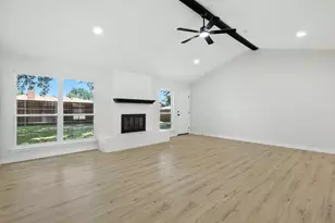 3011 Sunnybrook Ln, Arlington, TX 76014 - Photo 2