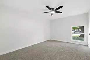 3011 Sunnybrook Ln, Arlington, TX 76014 - Photo 12