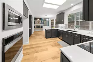 6211 Fox Hunt Dr, Arlington, TX 76001 - Photo 6