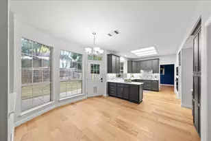 6211 Fox Hunt Dr, Arlington, TX 76001 - Photo 14