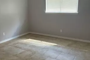 446 Oriole Cir, Duncanville, TX 75116 - Photo 8