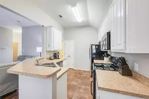 1528 Oak Tree Cir, Weatherford, TX 76086 - Photo 14