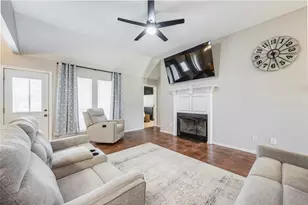 1528 Oak Tree Cir, Weatherford, TX 76086 - Photo 10