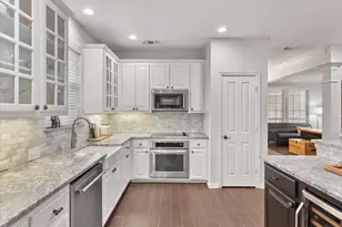 4533 Turnberry Ln, Grand Prairie, TX 75052 - Photo 14