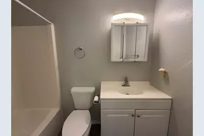 219 Fry Street #6, Denton, TX 76201 - Photo 10