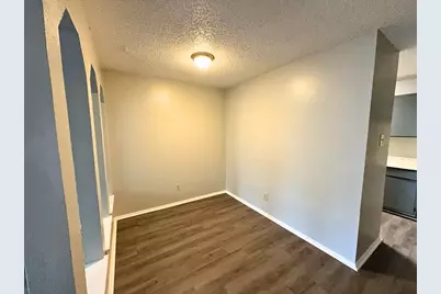 219 Fry Street #6, Denton, TX 76201 - Photo 4