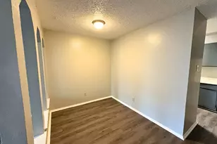 219 Fry St, Denton, TX 76201 - Photo 4