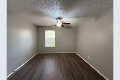 219 Fry Street #6, Denton, TX 76201 - Photo 12