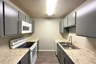 219 Fry St, Denton, TX 76201 - Photo 1