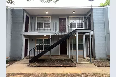 219 Fry Street #6, Denton, TX 76201 - Photo 2