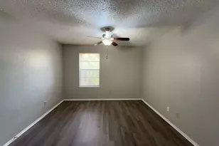 219 Fry St, Denton, TX 76201 - Photo 24