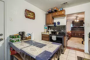 3750 Sydney St, Fort Worth, TX 76119 - Photo 12