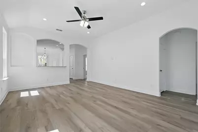 559 Elkhart Avenue, Dallas, TX 75217 - Photo 8