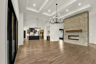 332 Tiara Trl, Fort Worth, TX 76108 - Photo 8