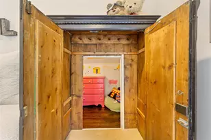 1109 E Oakdale Rd, Irving, TX 75060 - Photo 24