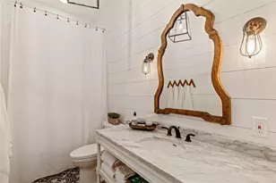 1109 E Oakdale Rd, Irving, TX 75060 - Photo 20