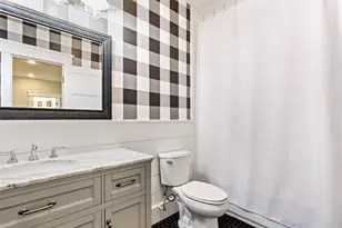 1109 E Oakdale Rd, Irving, TX 75060 - Photo 26