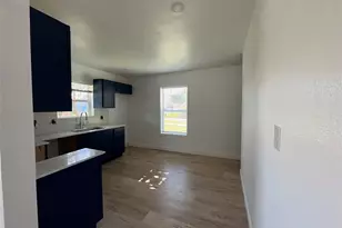 3826 Wilder St, Dallas, TX 75215 - Photo 8