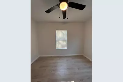 3919 Carl Street, Dallas, TX 75210 - Photo 16