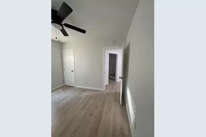 3919 Carl Street, Dallas, TX 75210 - Photo 4