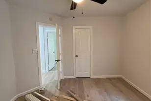 3919 Carl St, Dallas, TX 75210 - Photo 6