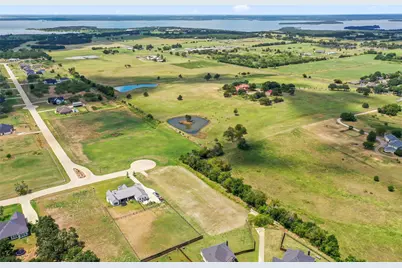 435 Massey Road, Pilot Point, TX 76258 - Photo 26