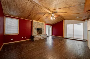 803 S 4th St, Crandall, TX 75114 - Photo 4