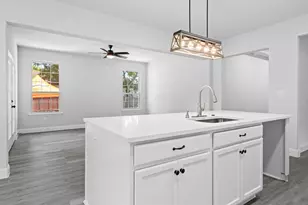 743 Ella Ave, Dallas, TX 75217 - Photo 6