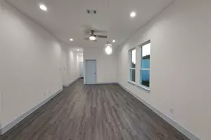 3235 Noor St, Dallas, TX 75233 - Photo 8