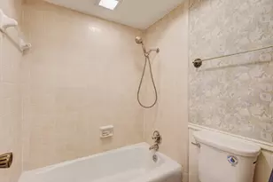 605 E Spring Valley Rd, Richardson, TX 75081 - Photo 22