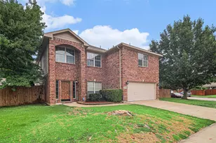 9600 Fox Hill Dr, Fort Worth, TX 76131 - Photo 4
