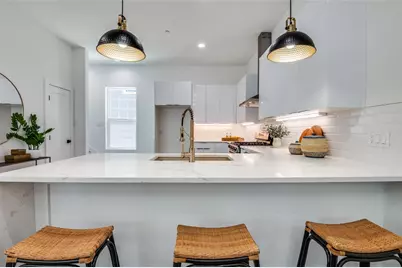 631 N Tyler Street #303, Dallas, TX 75208 - Photo 18