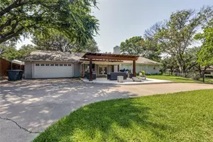 4301 Winding Way, Benbrook, TX 76126 - Photo 24