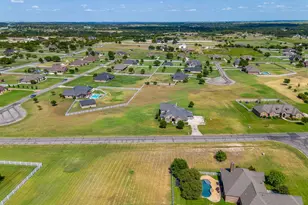 105 Legacy Downs Dr, Fort Worth, TX 76126 - Photo 34