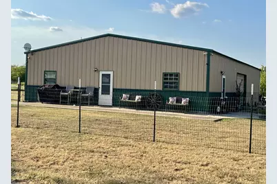 1746 Cr 4522, Decatur, TX 76234 - Photo 1