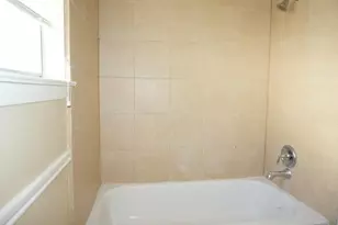 3617 Edgewood Dr, Garland, TX 75042 - Photo 10