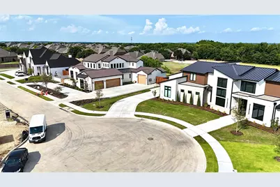 2894 Falcon Drive, Trophy Club, TX 76262 - Photo 16