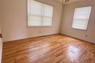 106 Benton St, Nocona, TX 76255 - Photo 10