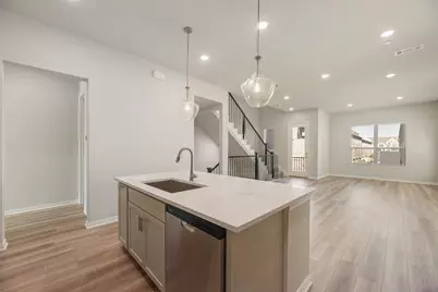 8111 Challenger Street, Frisco, TX 75034 - Photo 6