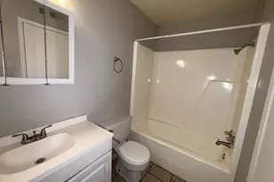 219 Fry St, Denton, TX 76201 - Photo 10
