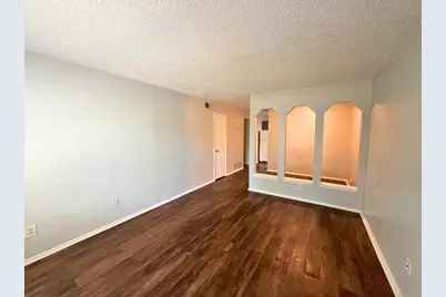 219 Fry Street #7, Denton, TX 76201 - Photo 4