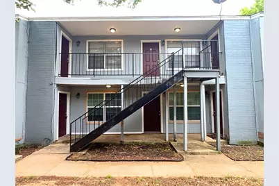 219 Fry Street #7, Denton, TX 76201 - Photo 2