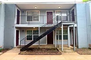 219 Fry St, Denton, TX 76201 - Photo 2