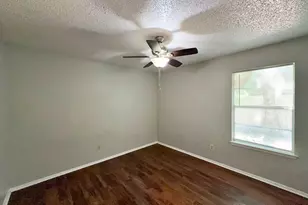 219 Fry St, Denton, TX 76201 - Photo 8